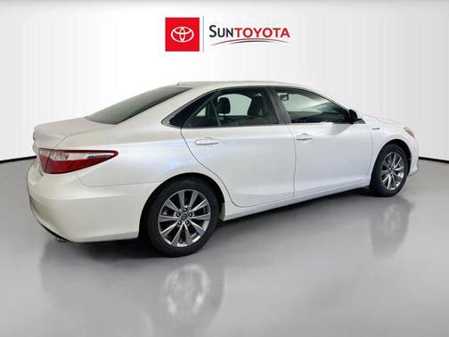 2015 Toyota Camry Hybrid XLE