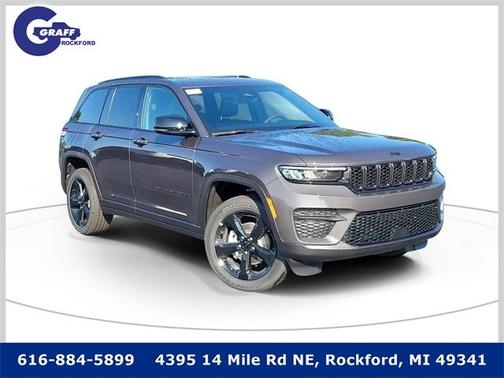 2025 Jeep Grand Cherokee Laredo