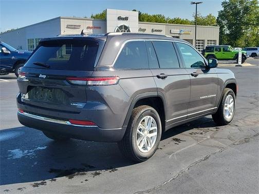 2025 Jeep Grand Cherokee Laredo X