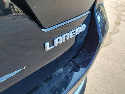 2025 Jeep Grand Cherokee Laredo X