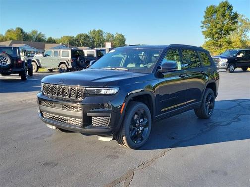 2025 Jeep Grand Cherokee L Laredo