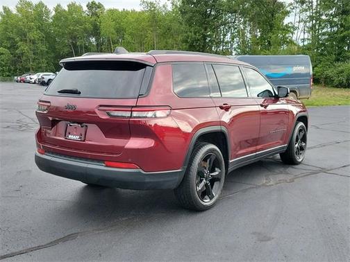 2021 Jeep Grand Cherokee L Laredo