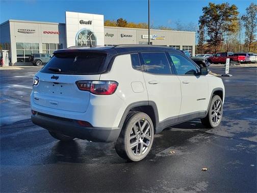 2026 Jeep Compass Limited Altitude