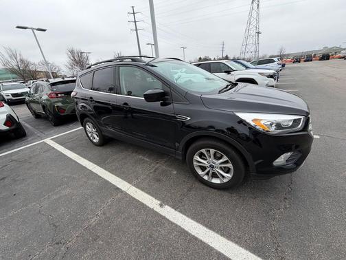 Shadow Black 2017 Ford Escape SE