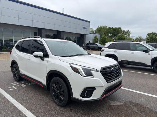 Crystal White Pearl 2023 Subaru Forester Sport
