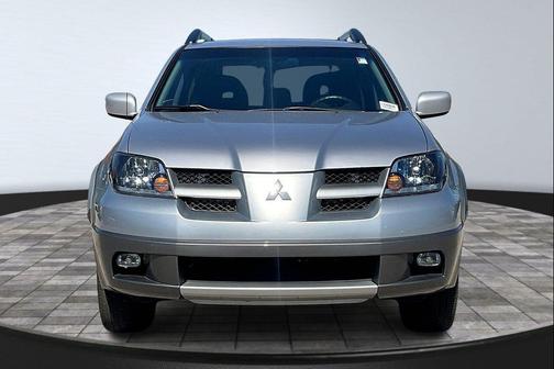 2004 Mitsubishi Outlander XLS
