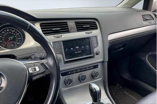 2017 Volkswagen Golf TSI Wolfsburg Edition 4-Door