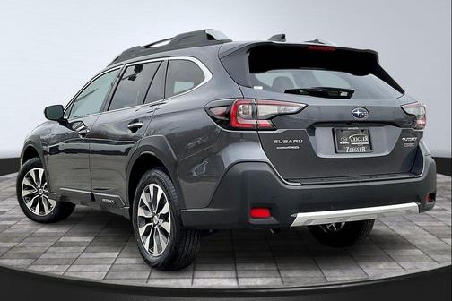 2025 Subaru Outback Touring