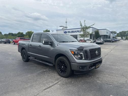 2018 Nissan Titan SV