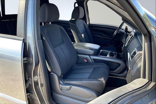 2018 Nissan Titan SV