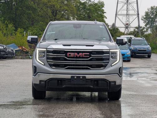 Sterling Metallic 2025 GMC Sierra 1500 SLT