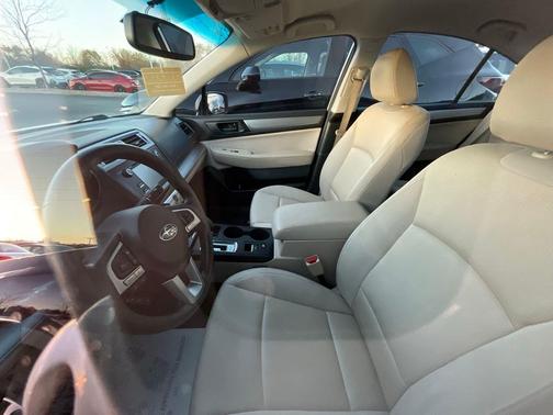 2016 Subaru Legacy Base