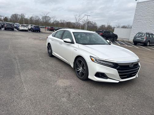 2022 Honda Accord Hybrid Touring