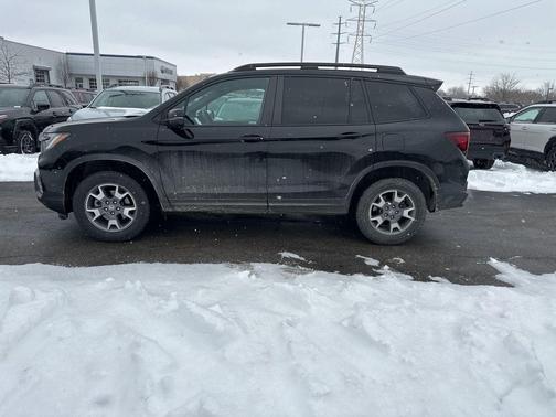 2022 Honda Passport AWD TrailSport