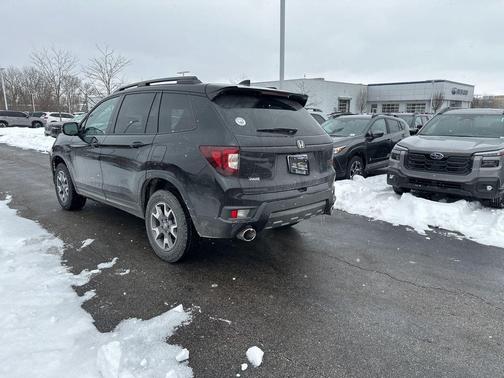 2022 Honda Passport AWD TrailSport