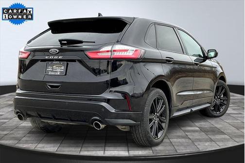2021 Ford Edge ST Line