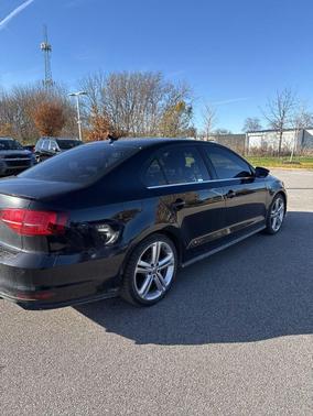 2016 Volkswagen Jetta 2.0T GLI SEL