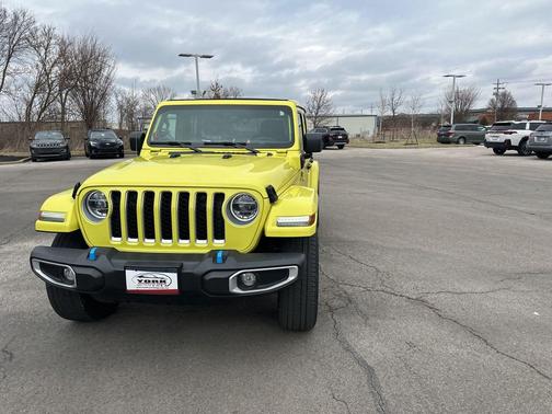 2022 Jeep Wrangler Unlimited 4xe Sahara