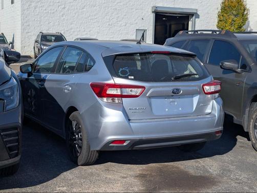 2018 Subaru Impreza 2.0i