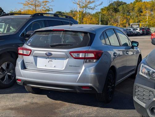 2018 Subaru Impreza 2.0i