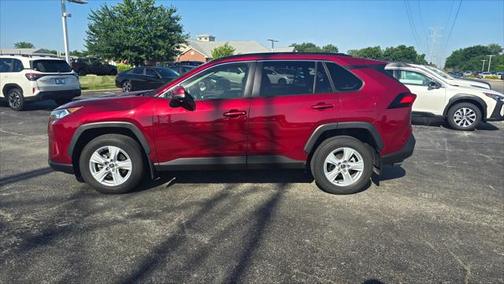 2020 Toyota RAV4 XLE