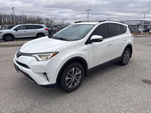 2018 Toyota RAV4 Hybrid XLE