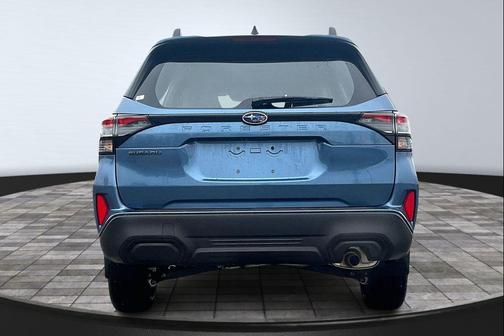 2025 Subaru Forester Base