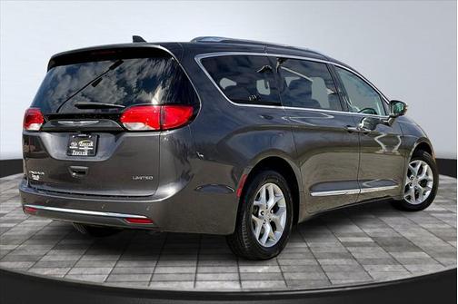 2019 Chrysler Pacifica Limited