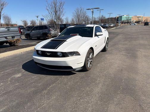 2011 Ford Mustang GT Premium
