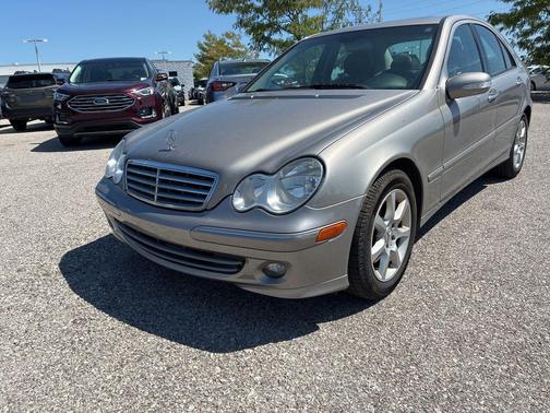 2007 Mercedes-Benz C-Class Luxury 4MATIC