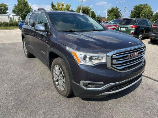 2019 GMC Acadia SLE-2