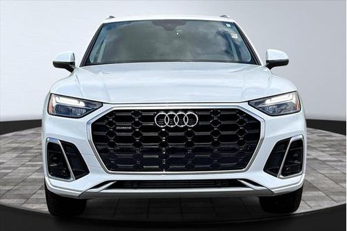2024 Audi Q5 45 S line Premium