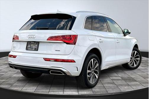 2024 Audi Q5 45 S line Premium