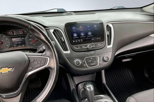 2020 Chevrolet Malibu FWD RS