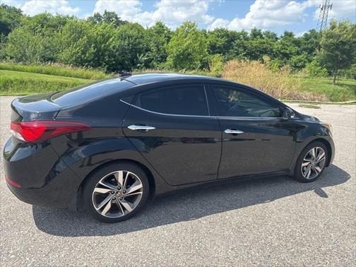 2016 Hyundai ELANTRA Limited
