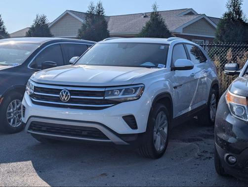 2023 Volkswagen Atlas Cross Sport 2.0T SE w/Technology 4MOTION
