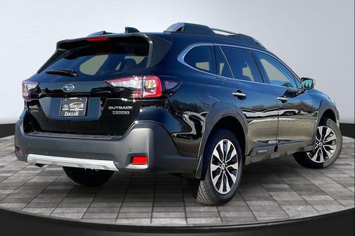 2025 Subaru Outback Touring