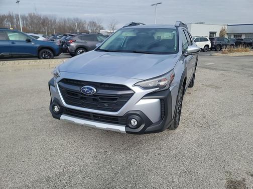 2025 Subaru Outback Touring XT