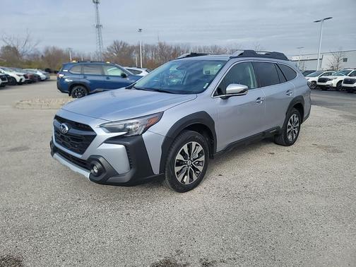 2025 Subaru Outback Touring XT
