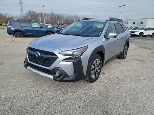 2025 Subaru Outback Touring XT