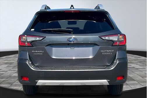 2025 Subaru Outback Touring
