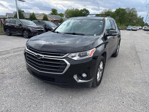 Black 2019 Chevrolet Traverse LT Cloth