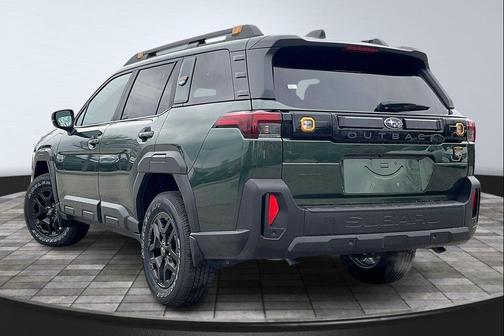 Deep Emerald Green Pearl 2026 Subaru Outback Wilderness