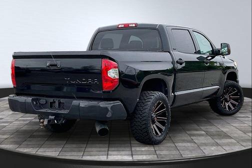 Black 2014 Toyota Tundra SR5