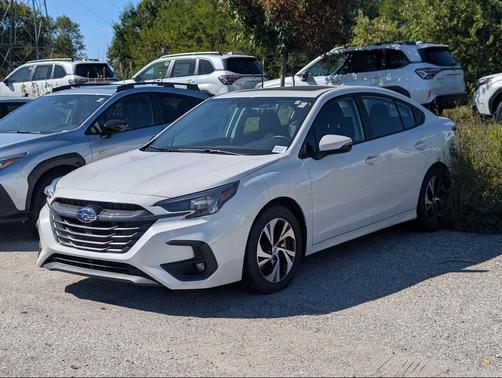 2025 Subaru Legacy Premium