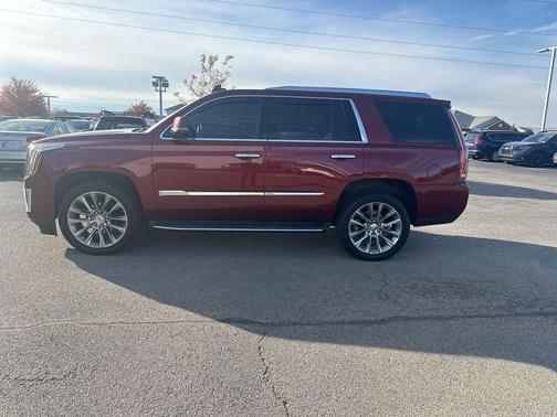 2019 Cadillac Escalade Premium Luxury