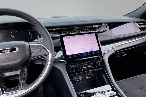 2022 Jeep Grand Cherokee 4xe Trailhawk