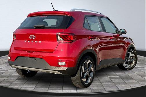 2023 Hyundai VENUE SEL