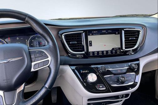 2018 Chrysler Pacifica Touring-L Plus