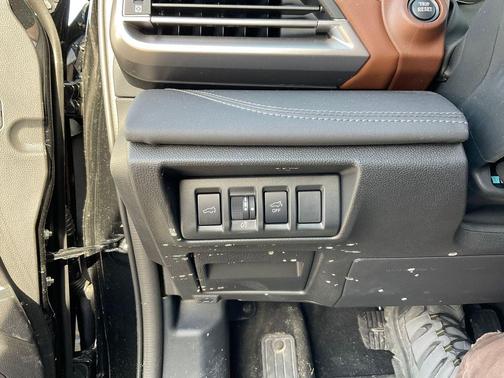 2025 Subaru Outback Touring